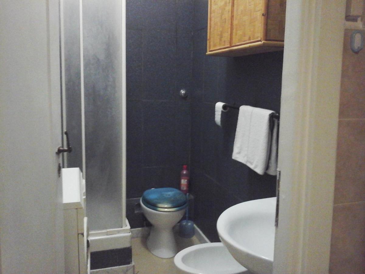 B&B Near Metro' Central Line - Only Wc In The Rooms 15 Minutes To Termini Station 20 To Spagna Square - In The Night Bus 罗马 外观 照片